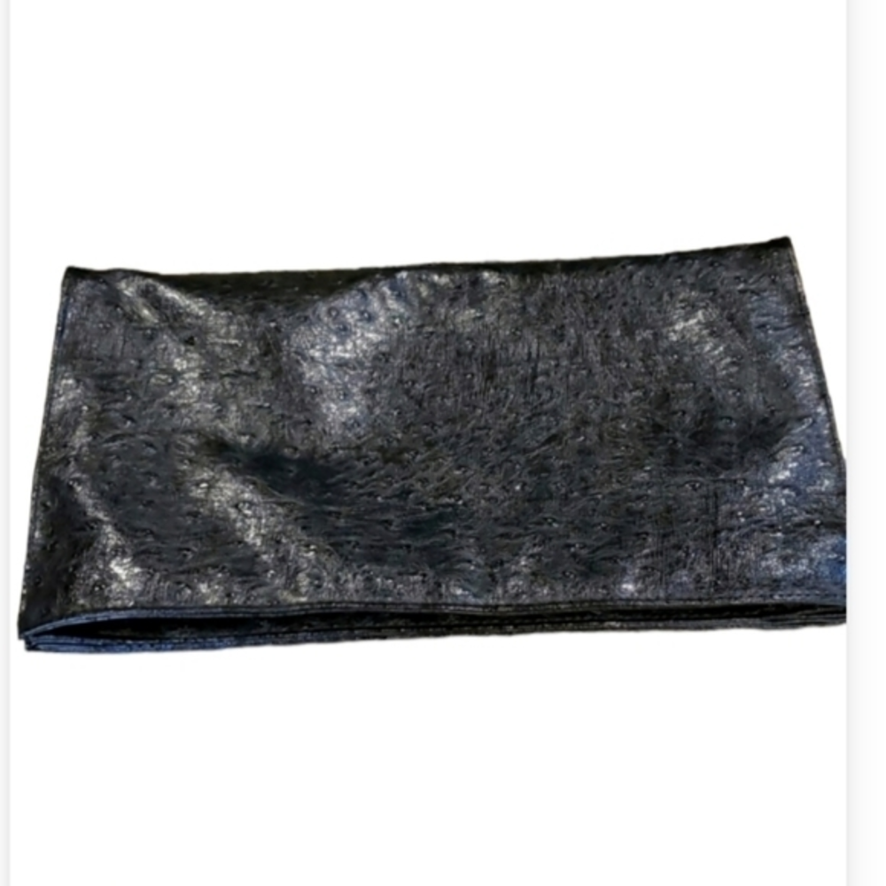BUENO KOREA Black Man Made Material Vintage‎  Made in Korea Clutch